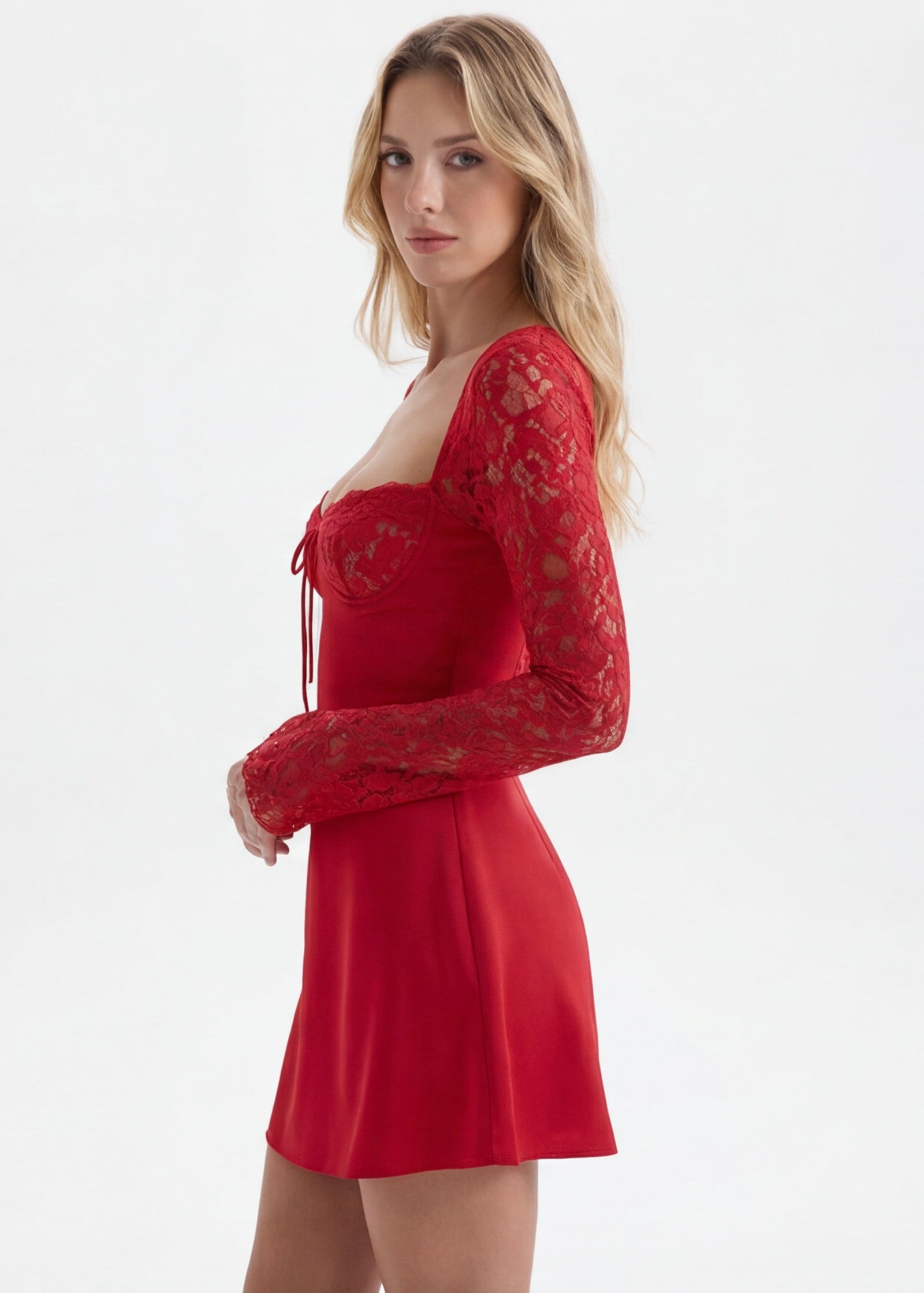 Isabel – Vestido Combinado de Cetim e Renda com Pormenor de Laço