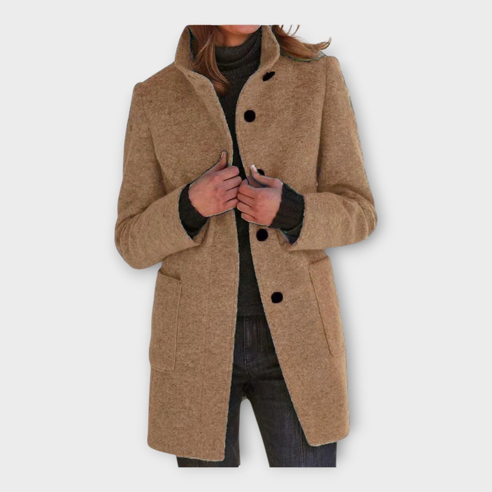 Casaco Elegante com Linha Atemporal