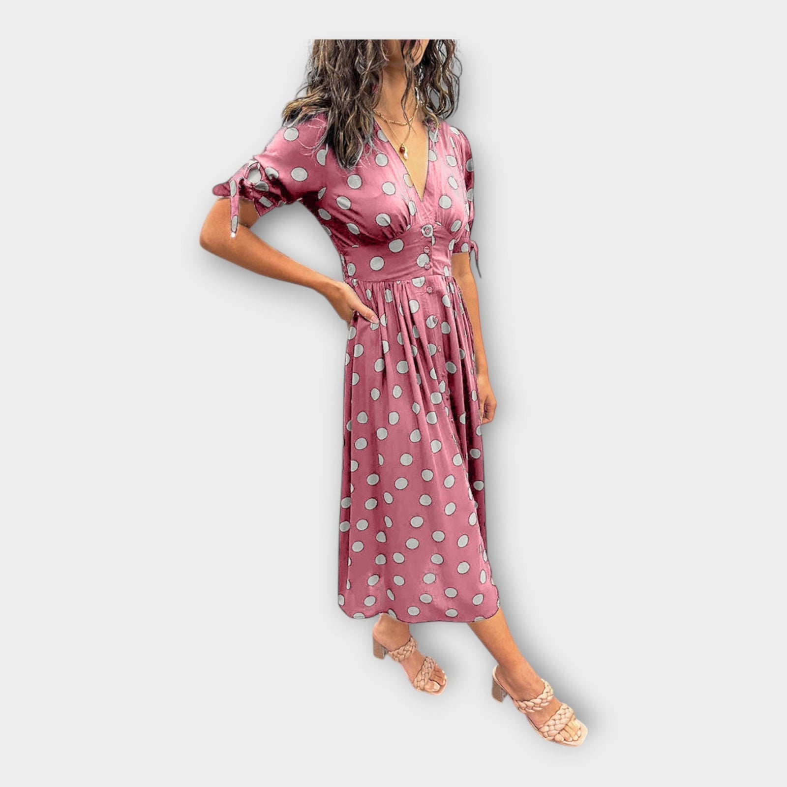 Vestido elegante com padrão moderno e sofisticação intemporal