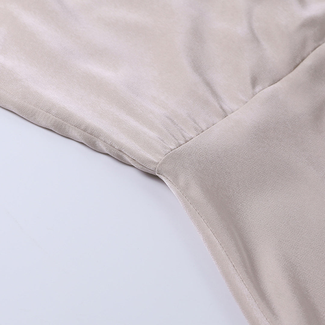 Íris – Vestido de Alças Finas com Pormenor de Drapeado Frontal