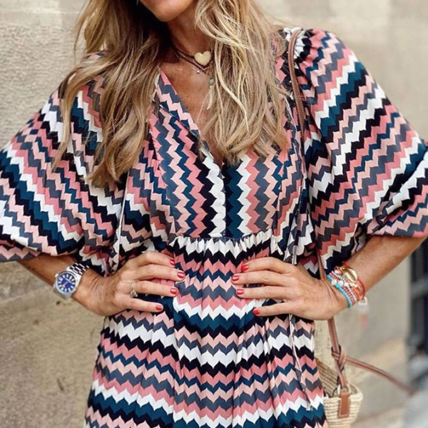 Alice – Vestido Evasé com Manga de Volume e Acabamento em Folho