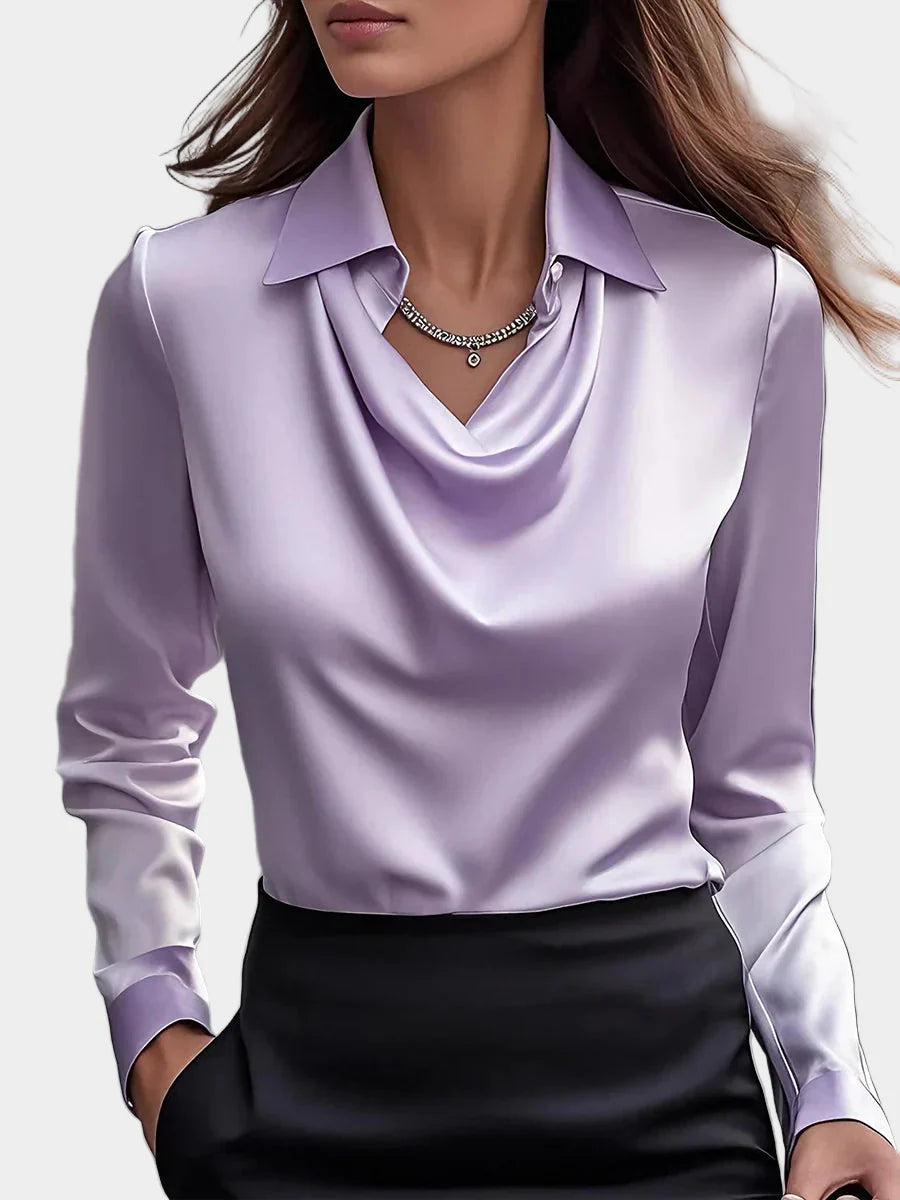 Blusa de Saten Branca Elegante com Decote Drapé