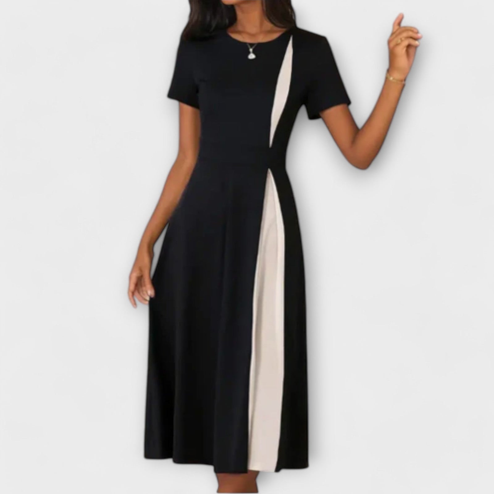 Vestido Midi Preto e Branco