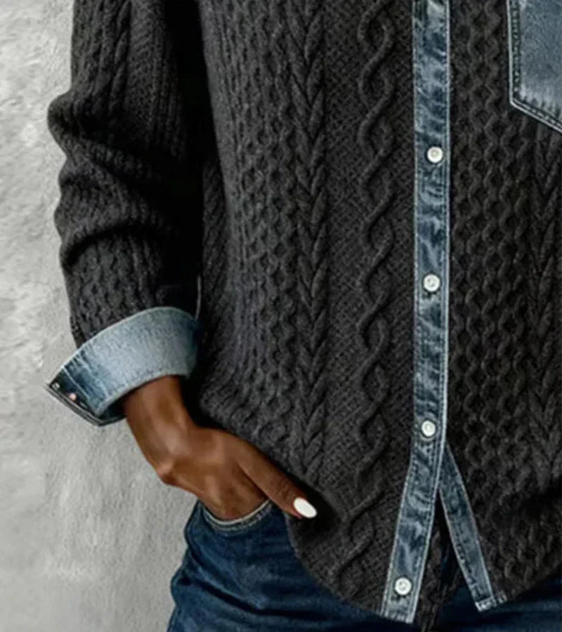 Soraia | Casaco de Malha Abotoado com Padrão Entrançado