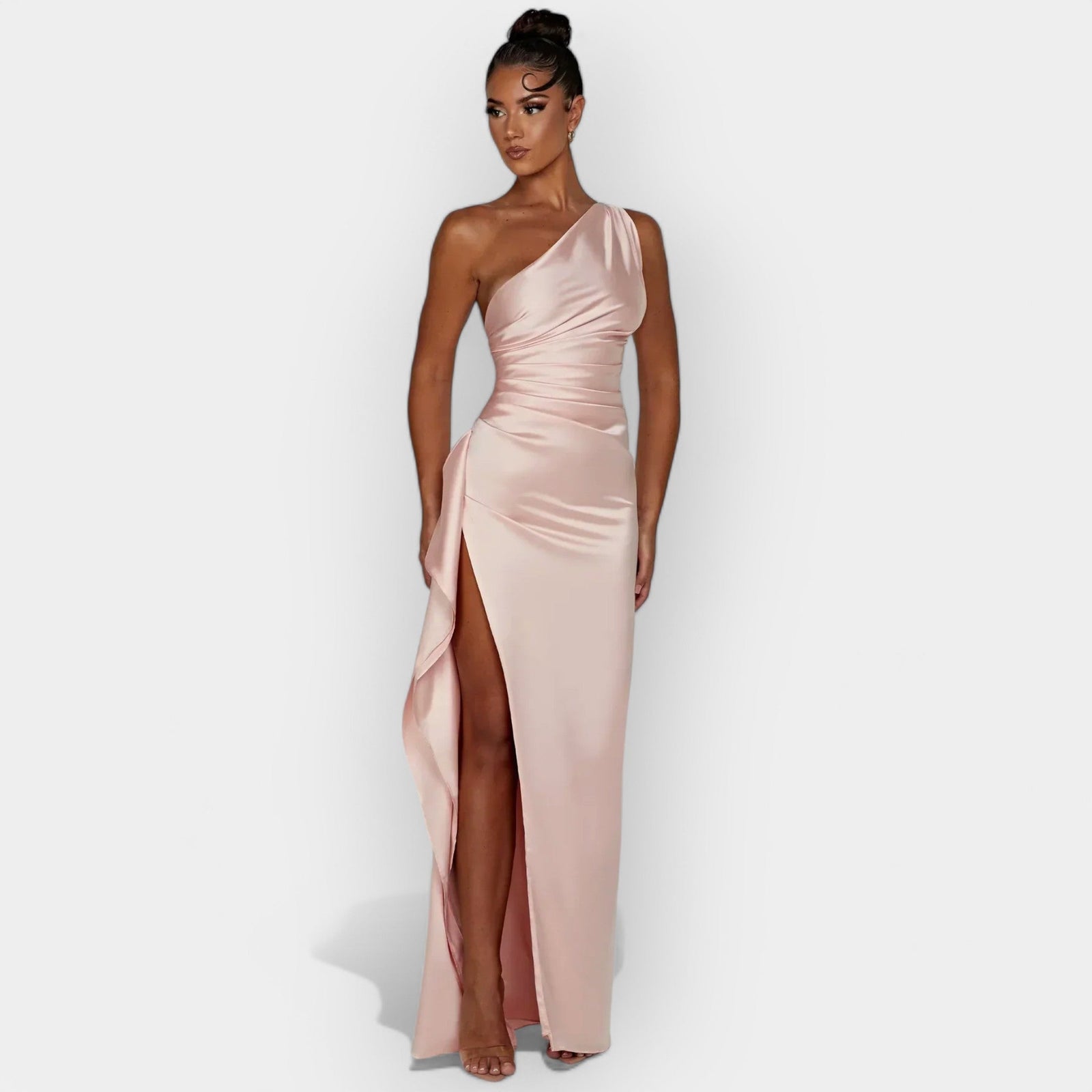 Vestido de Cetim para Noites Aristocráticas