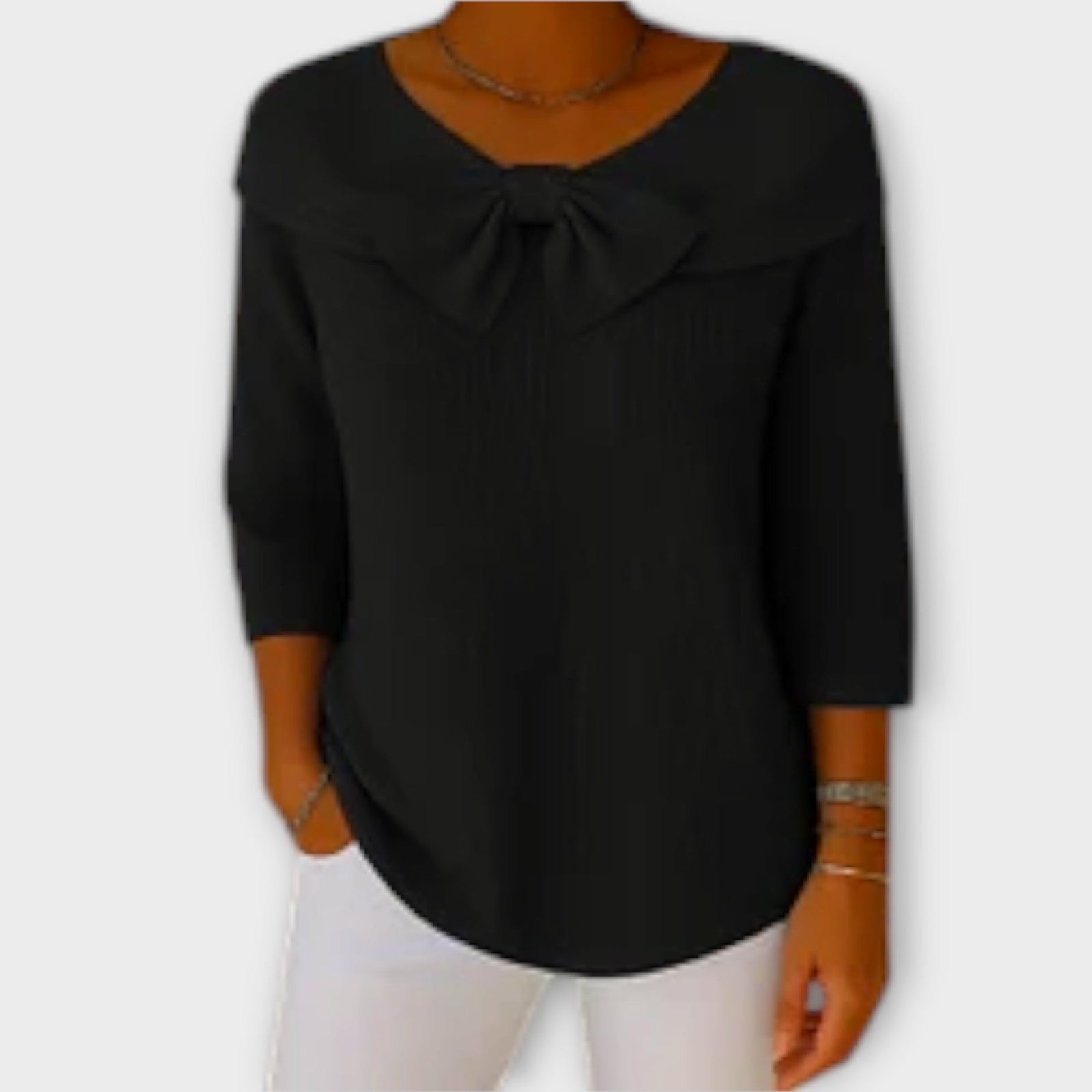 Blusa Elegante com Laço Decorativo