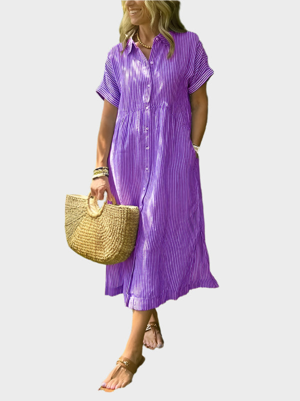 Vestido Camisa Listrado com Penas, Botões e Bolsos Funcionais