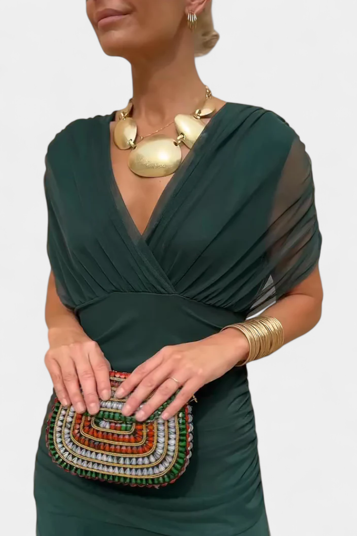 Carlota – Vestido de Gala com Decote Bardot e Corpo Inteiramente Drapeado