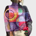 Pullover de Gola Alta com Design Especial