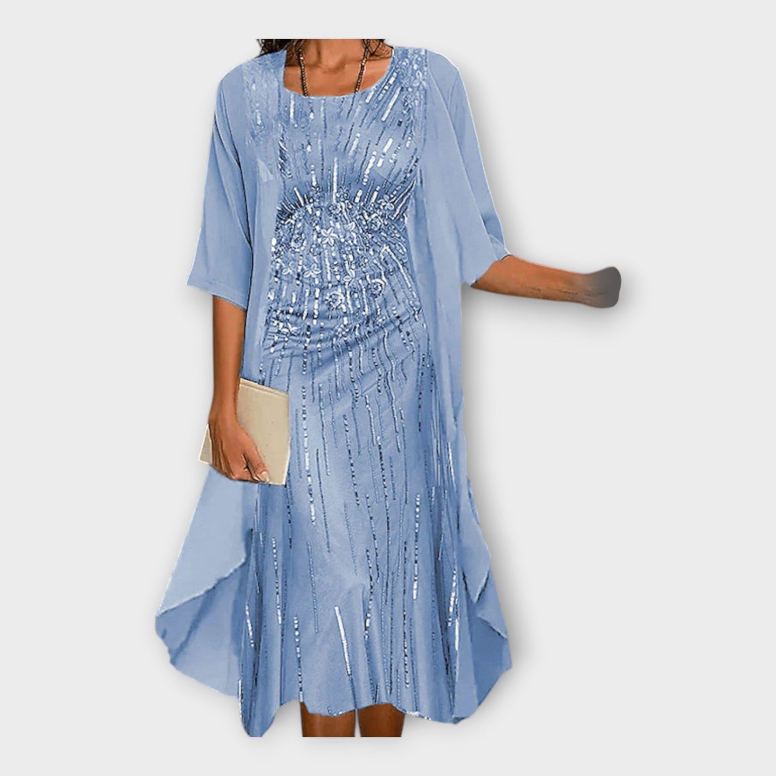 Vestido Arejado com Cardigã Externo e Padrões